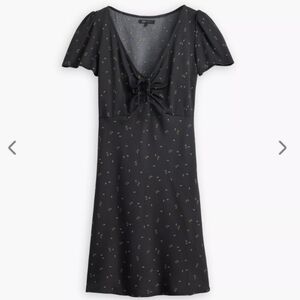 MWT Levi's Black Floral Dress. Size L Tie Detail Boho